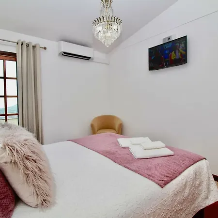 Azevedos Holiday home *