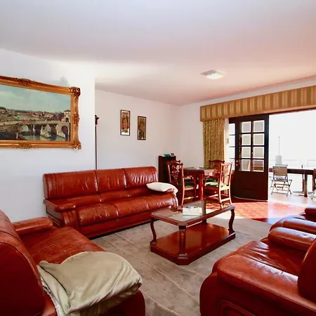 Holiday home Azevedos