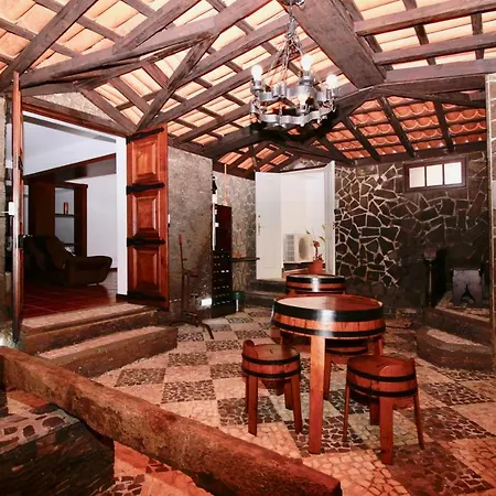 Holiday home Azevedos